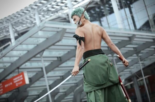 首个智能垃圾分类箱亮相北京 未来我国智能垃圾桶市场空间广阔_世界杯投注(图2) 世界杯竞猜